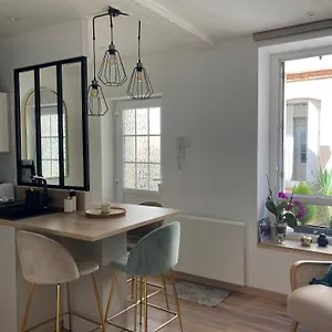 Apartment Le Saint Cyp - - Entier Cosy Et Au Calme, Proche Du Metro, Toulouse